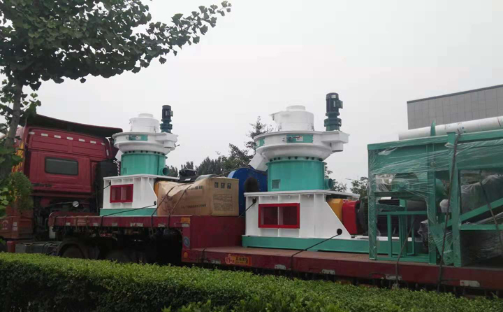 時產量2-3噸生物質香蕉视频毛片設備已裝車完成，準備發往浙江溫州