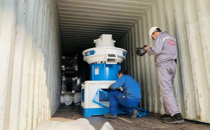 生物質燃料香蕉视频毛片裝車