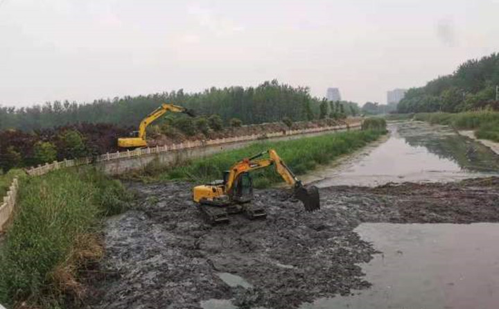 蘇州水草汙泥